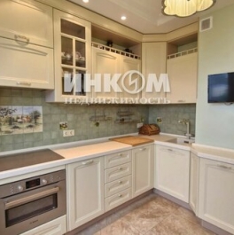 Продажа 3-комн квартиры на вторичном рынке ул Маршала Захарова,  д. 12,  к. 3