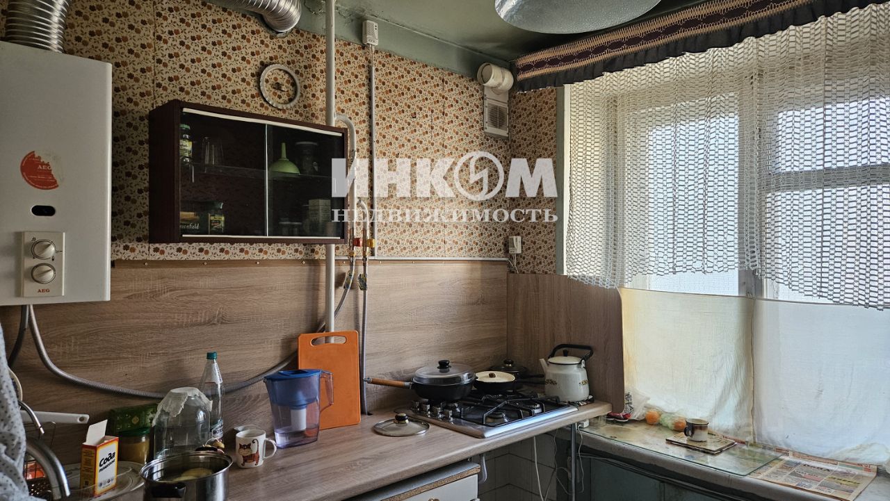 Продажа 1-комн квартиры на вторичном рынке Химки, улица Энгельса,  д. 16