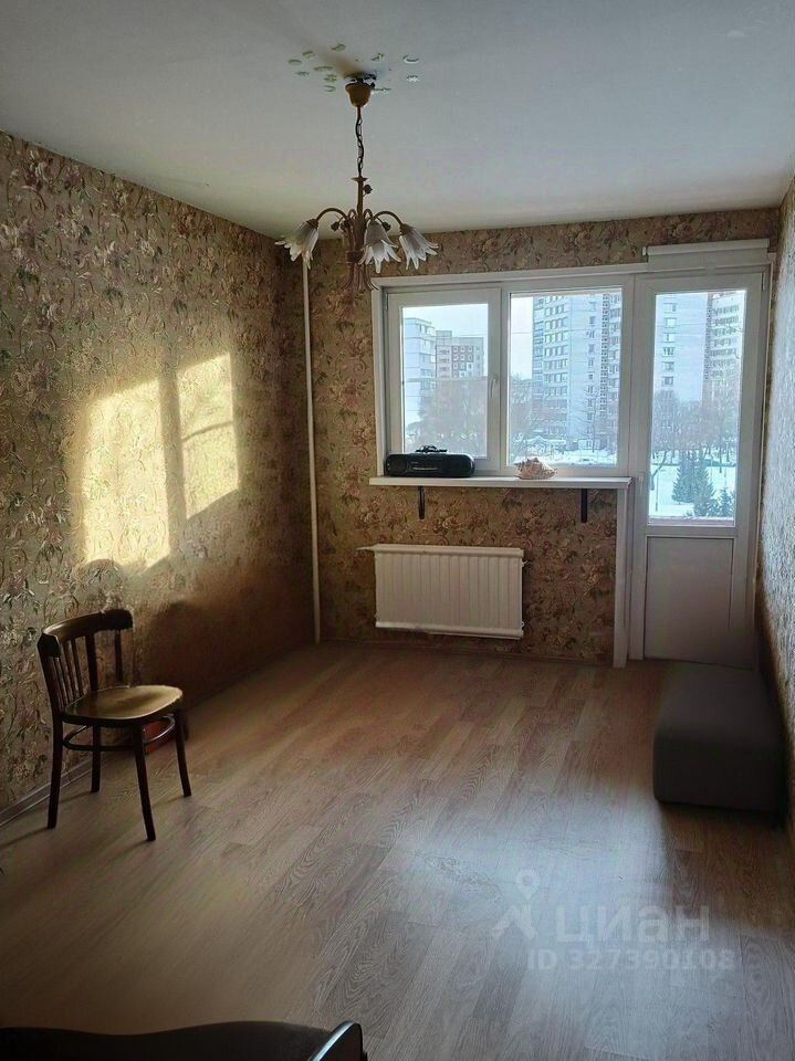 Продажа 3-комн квартиры на вторичном рынке улица Турку, 10К1