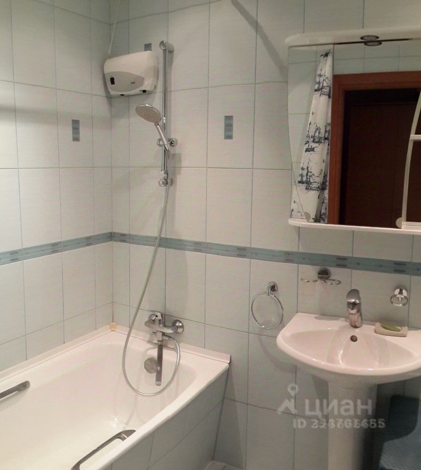 Продажа 3-комн квартиры на вторичном рынке Новочеремушкинская улица, 57К1