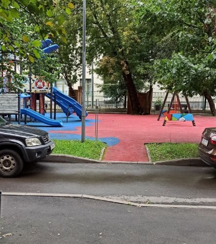 2-комн квартира улица Двинцев, 8