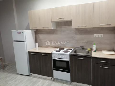 Продажа 1-комн квартиры на вторичном рынке Химки, ул. Бабакина,  д. 15