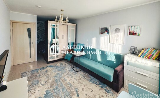 Продажа 1-комн квартиры на вторичном рынке Союзный пр-кт,  д. 10 с1