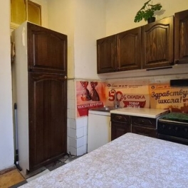 Продажа 2-комн квартиры на вторичном рынке ул Строителей,  д. 6,  к. 7