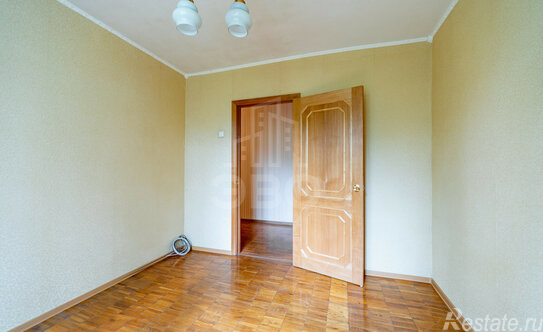 Продажа 3-комн квартиры на вторичном рынке проспект Испытателей,  д. 20