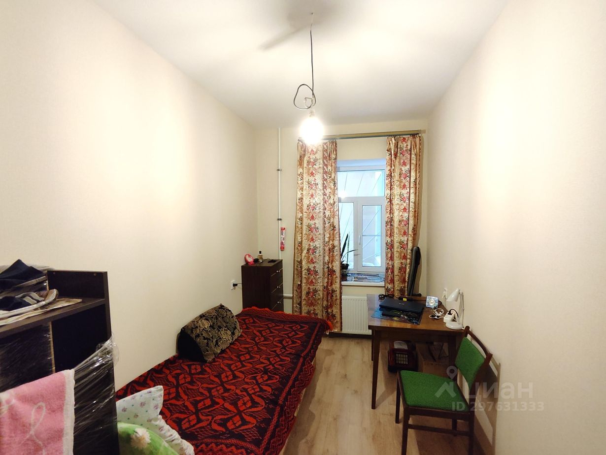 Продажа 3-комн квартиры на вторичном рынке Чкаловский проспект, 28