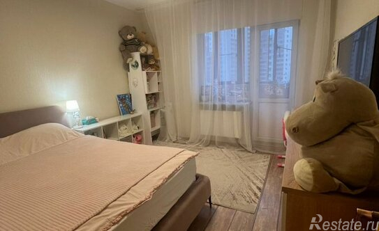 Продажа 3-комн квартиры на вторичном рынке улица Савушкина