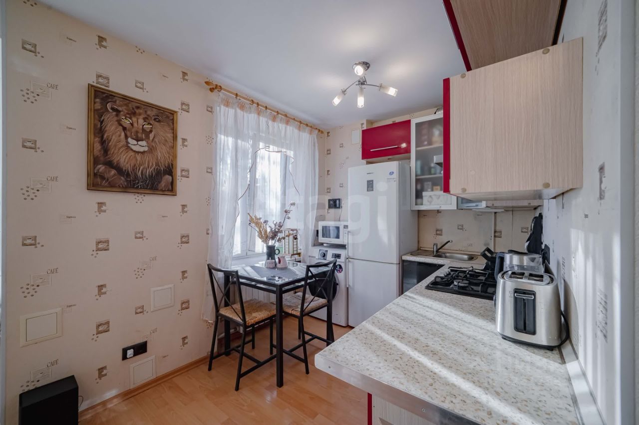 Продажа 1-комн квартиры на вторичном рынке Пушкин, Ленинградская улица, 33