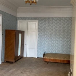 Продажа 2-комн квартиры на вторичном рынке ул Гагаринская,  д. 3