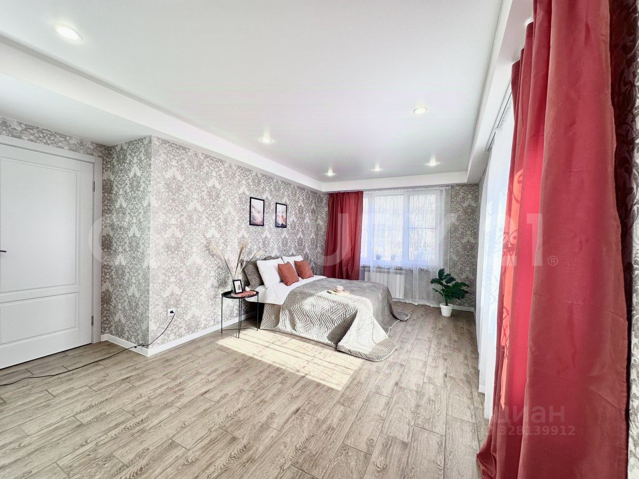 Продажа 2-комн квартиры на вторичном рынке Колпино, Пролетарская улица, 133