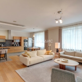 Продажа 4-комн квартиры на вторичном рынке Смоленский 1-й пер,  д. 17