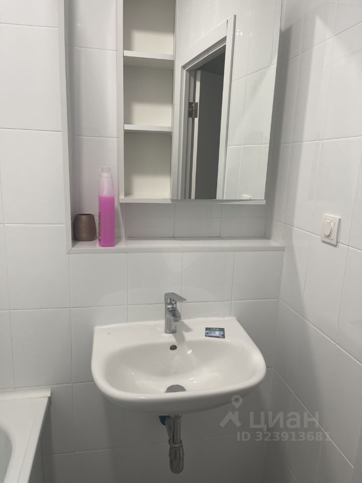 Аренда 2-комн квартиры на вторичном рынке Мирный пгт, улица Академика Северина, 13