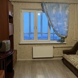 Продажа 1-комн квартиры на вторичном рынке Московское ш,  д. 246