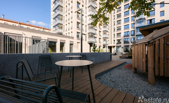 Продажа 2-комн квартиры на вторичном рынке Лисичанская улица,  д. 22 с1