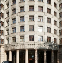 Продажа 3-комн квартиры на вторичном рынке Новопесковский М. пер,  д. 8