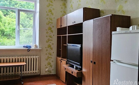 Продажа 3-комн квартиры на вторичном рынке Малоохтинский проспект,  д. 86А к1