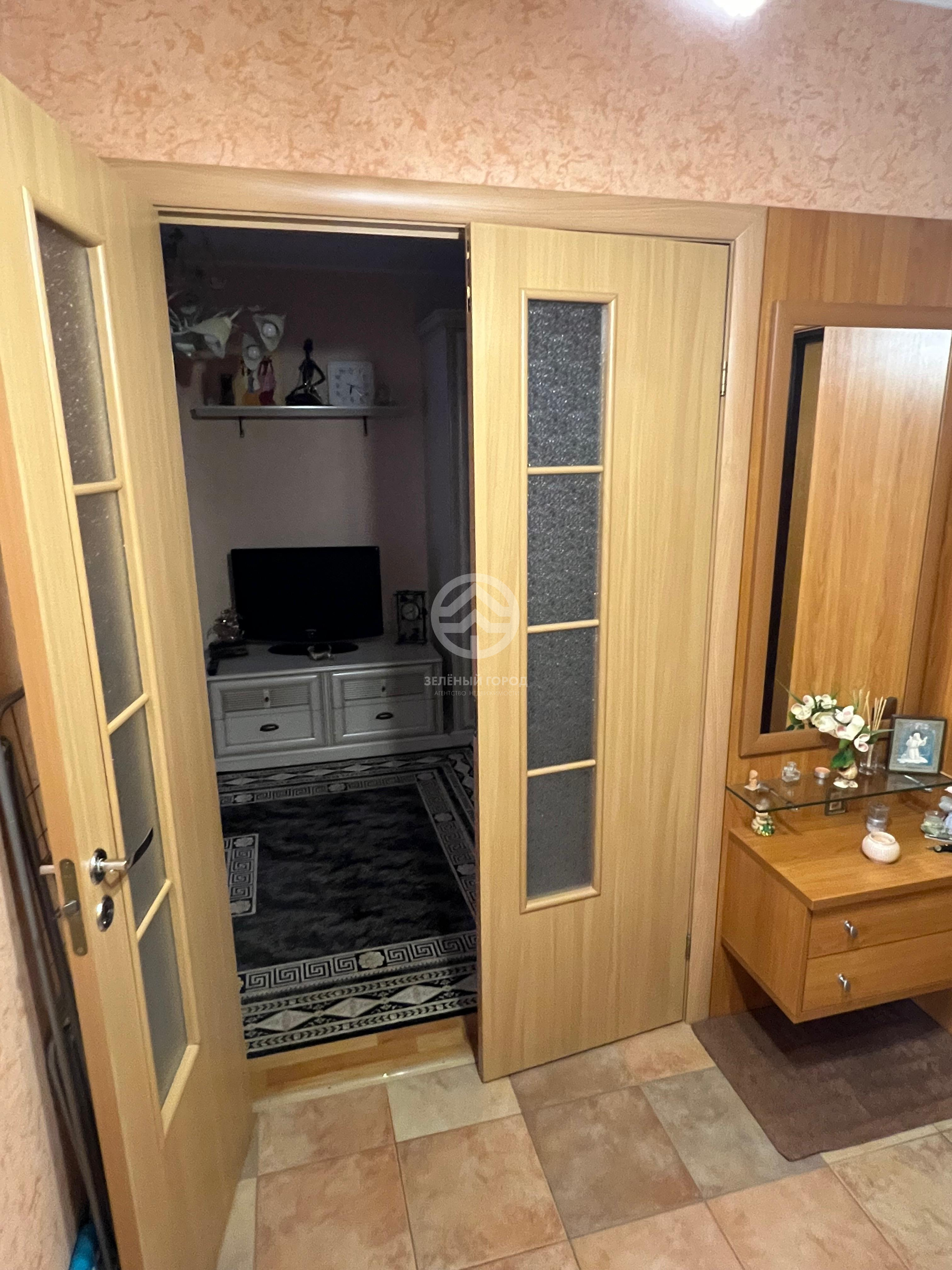 Продажа 1-комн квартиры на вторичном рынке Зеленоград, к. 309