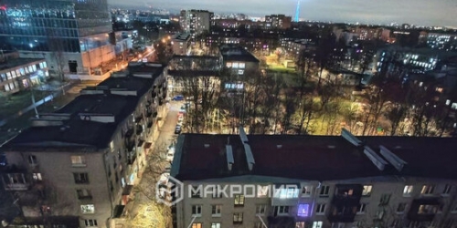 2-комн квартира Школьная улица,  д. 72