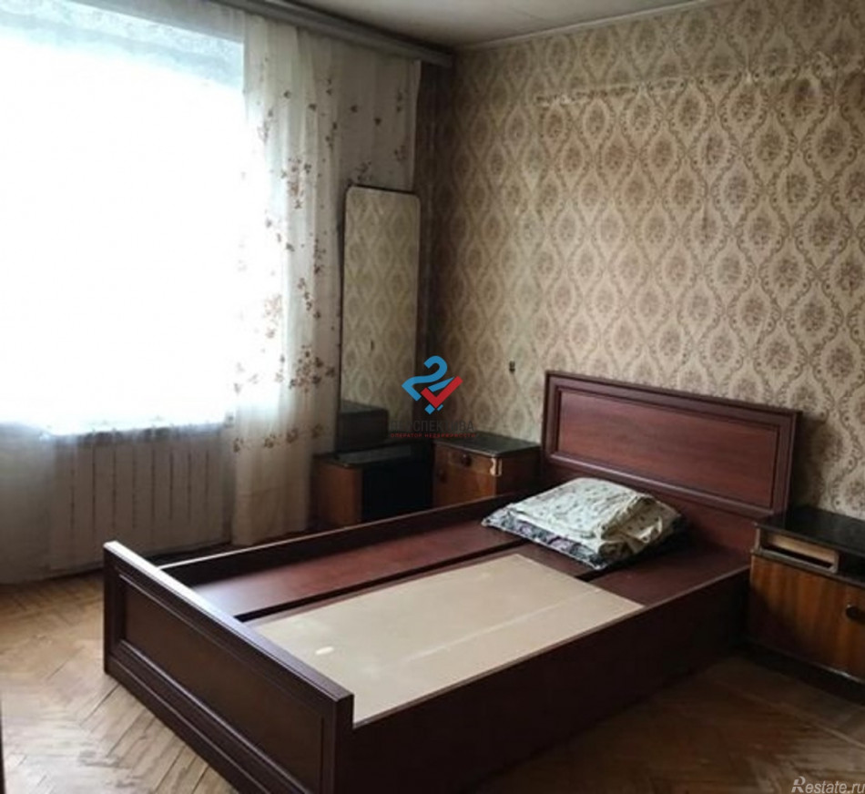 Продажа 3-комн квартиры на вторичном рынке Глинистый пер., 12