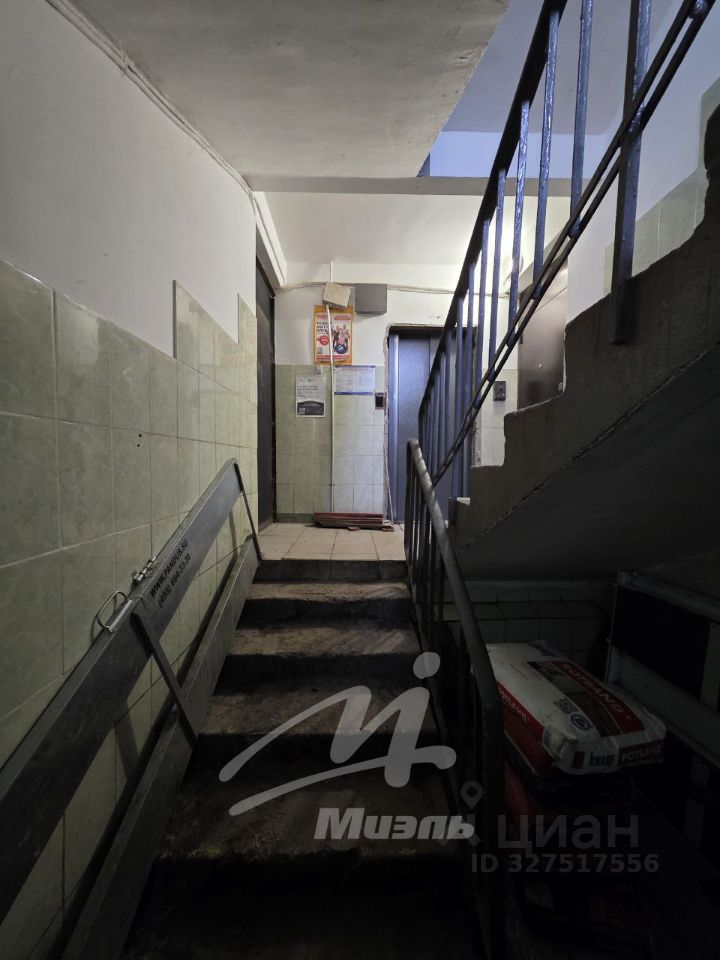 Продажа 1-комн квартиры на вторичном рынке улица Молостовых, 11К1