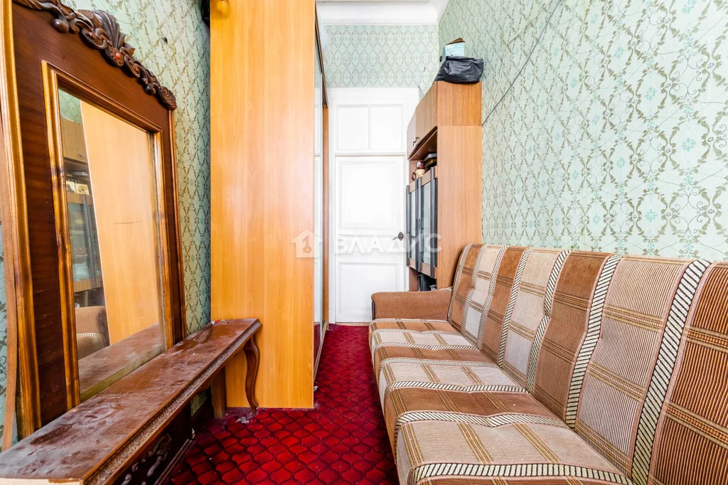 3-комн квартира ул. Кирилловская,  д. 22