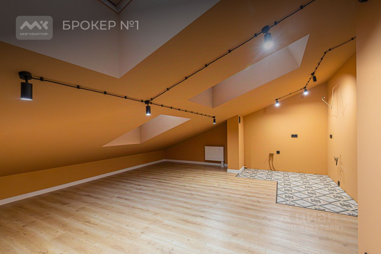 Продажа студии улица Коли Томчака, 10