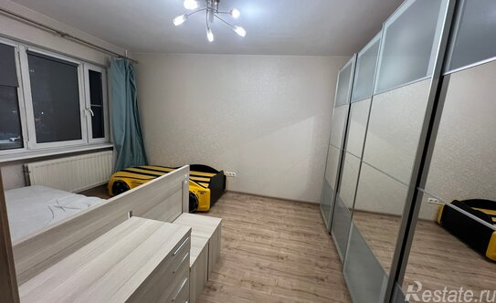 Продажа 2-комн квартиры на вторичном рынке ул Маршала Новикова,  д. 9