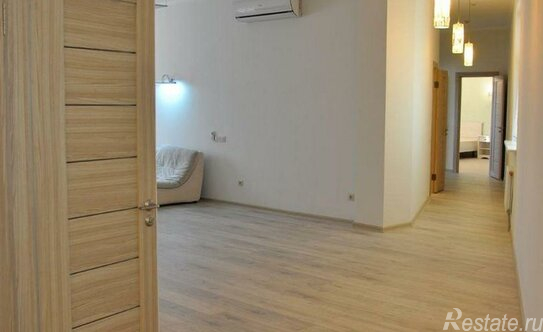 Продажа 4-комн квартиры на вторичном рынке проспект Маршала Жукова,  д. 78 к4