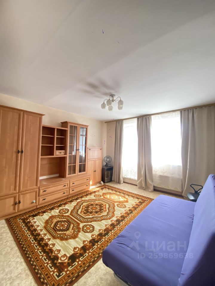 Аренда 1-комн квартиры на вторичном рынке Жулебинский бульвар, 28К1