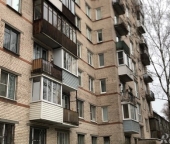 Продать Квартиры вторичка Космонавтов пр-кт  64 