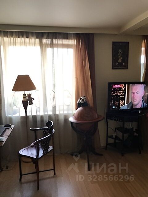 Продажа 2-комн квартиры на вторичном рынке пос. Стрельна, Львовская улица, 19
