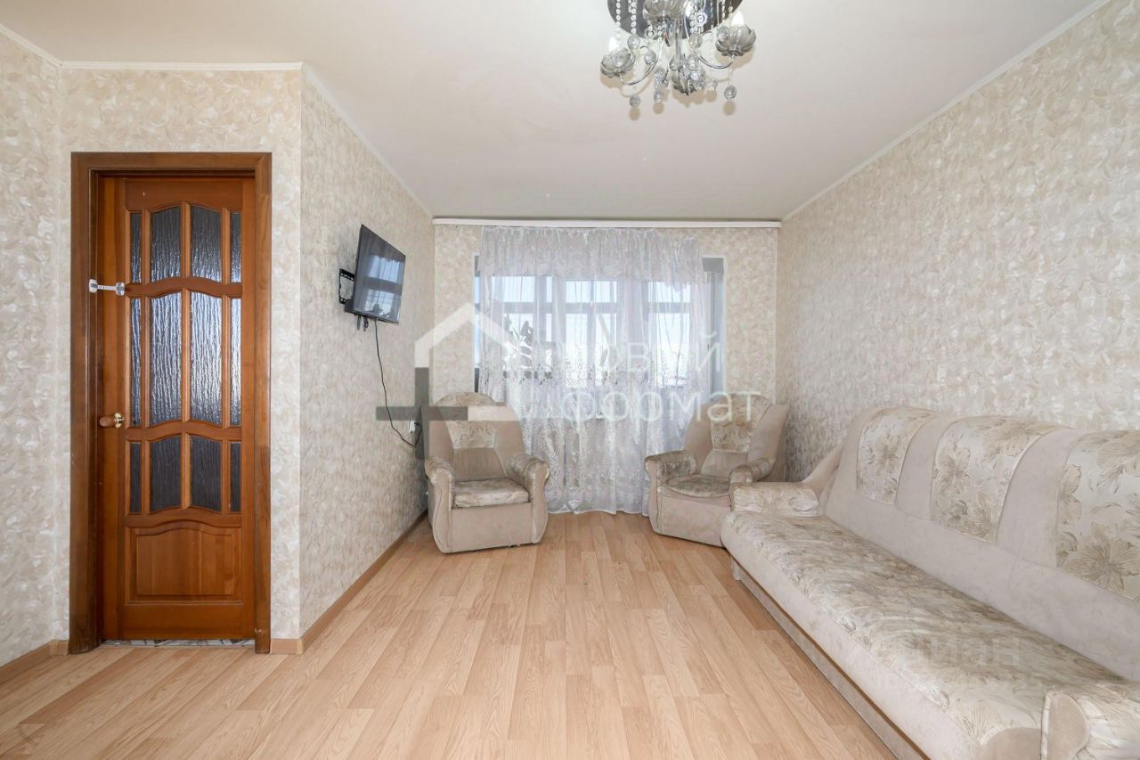 Продажа 3-комн квартиры на вторичном рынке Монино пгт, улица Комсомольская, 20