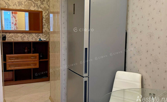 Продажа 2-комн квартиры на вторичном рынке улица Олеко Дундича,  д. 11 к1