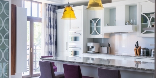 4-комн квартира Дибуновская ул,  д. 22