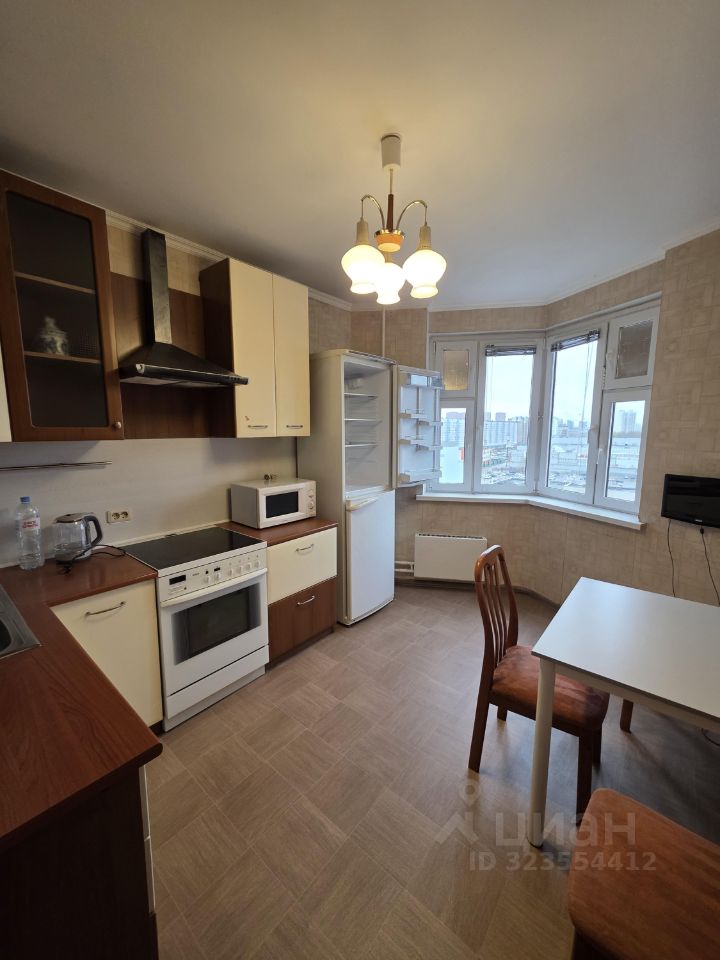 Аренда 2-комн квартиры на вторичном рынке Северный бульвар, 3К1