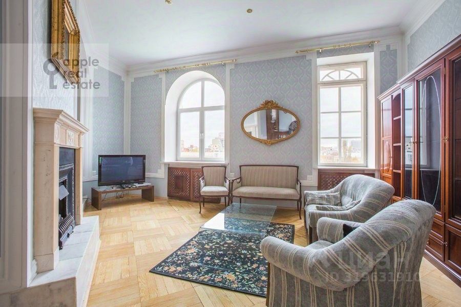 Продажа 3-комн квартиры на вторичном рынке улица Пречистенка, 25