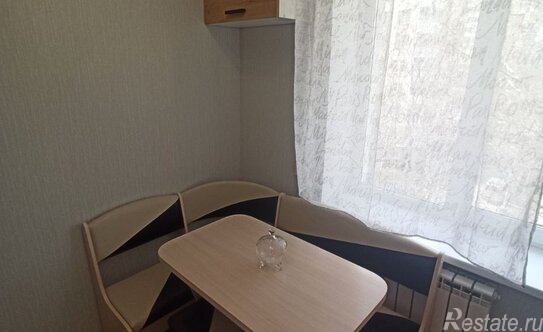 Аренда 2-комн квартиры на вторичном рынке Парковая 6-я ул,  д. 4