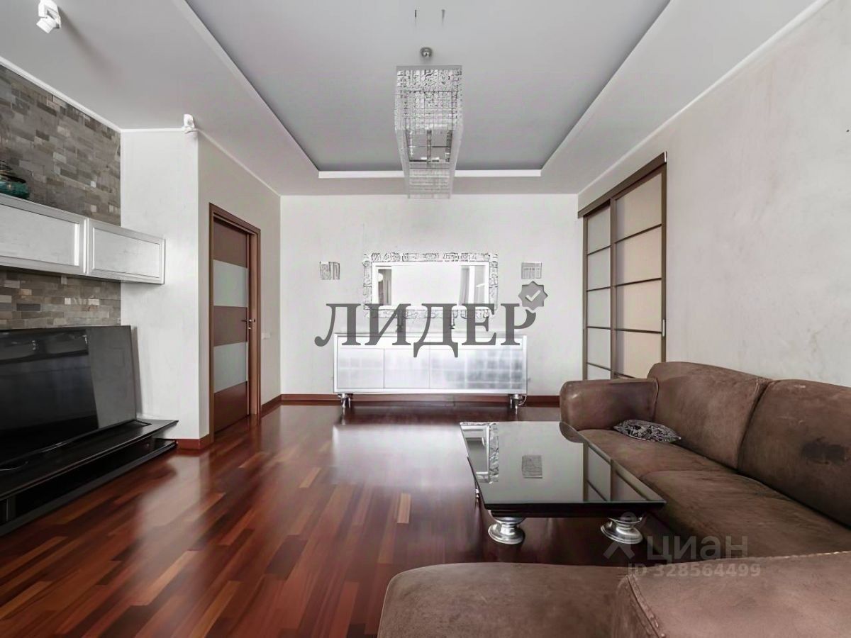 Продажа 5-комн квартиры на вторичном рынке Ломоносовский проспект, 29к3