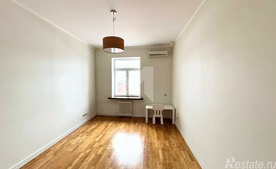 Продажа 4-комн квартиры на вторичном рынке Козихинский М. пер,  д. 16/3