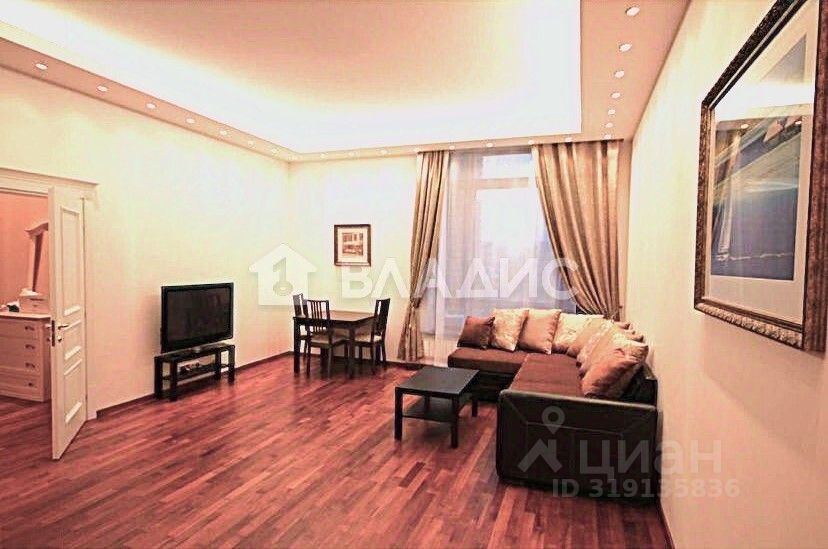 Продажа 2-комн квартиры на вторичном рынке Минская улица, 1ГК1