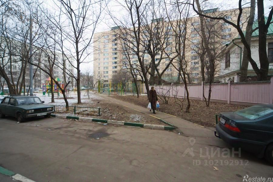 Аренда 2-комн квартиры на вторичном рынке пер Васнецова,  д. 11,  к. 1