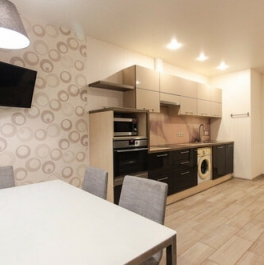 Продажа 2-комн квартиры на вторичном рынке Кудрово г, Строителей пр,  д. 6