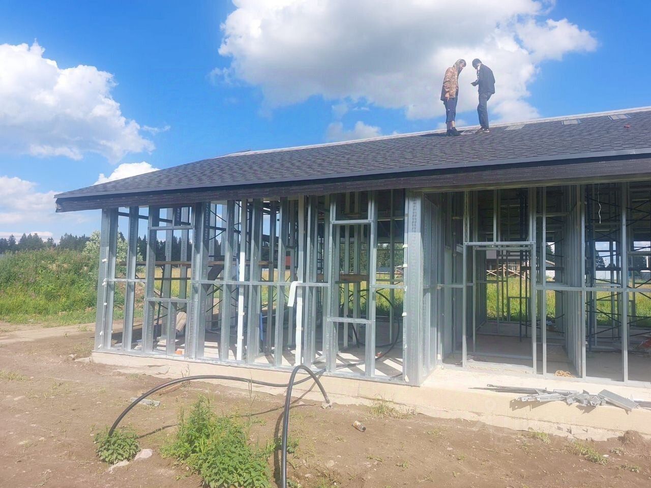 Продажа дома пос. Дом Отдыха Волковицы, улица Рябиновая,  д. 129