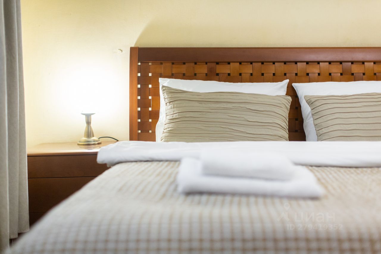 Аренда 1-комн квартиры на вторичном рынке Никитский бульвар, 9