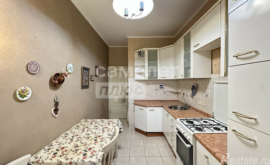 Продажа 2-комн квартиры на вторичном рынке Дорогомиловская Б. ул,  д. 10