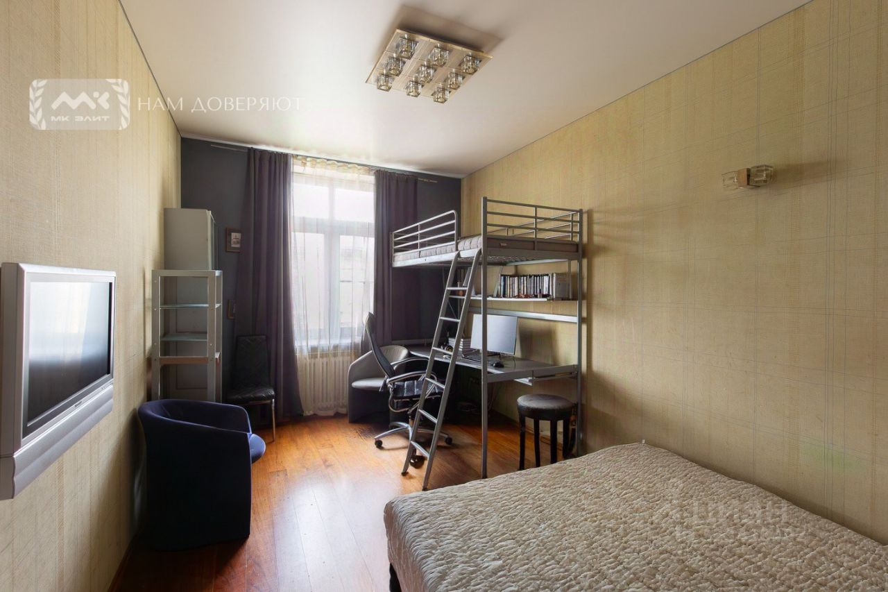 Продажа 3-комн квартиры на вторичном рынке улица Куйбышева, 1/5