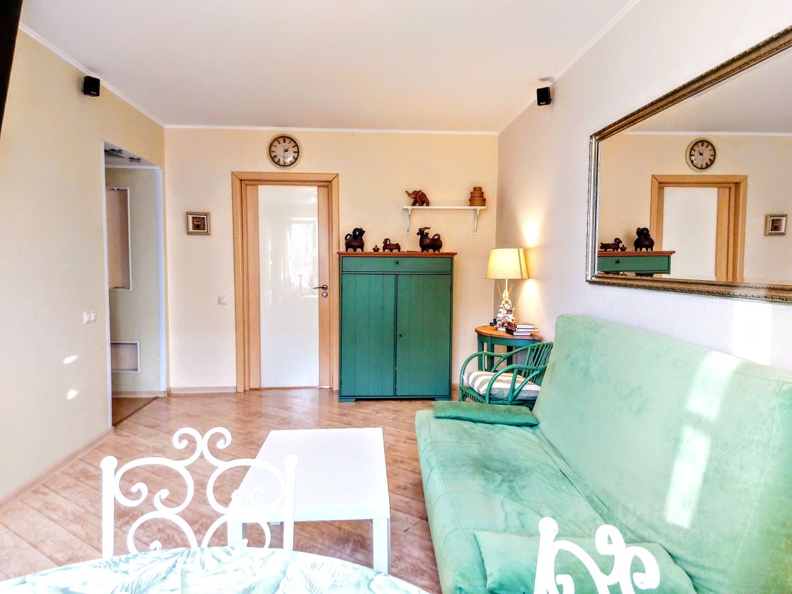 Продажа 3-комн квартиры на вторичном рынке Октябрьская улица, 91К1