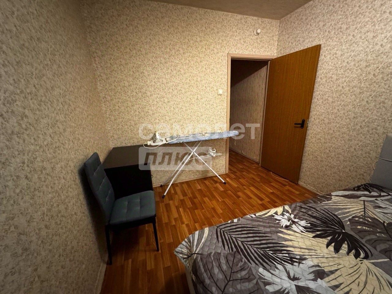 Продажа 2-комн квартиры на вторичном рынке Изюмская улица, 49к3