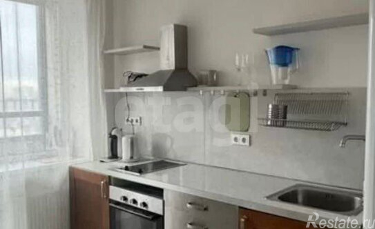 Продажа 1-комн квартиры на вторичном рынке ул Репищева,  д. 10,  к. 1