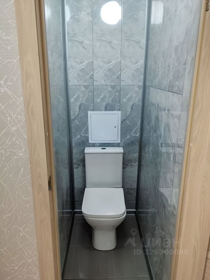 Продажа 2-комн квартиры на вторичном рынке Выборг, улица Рубежная,  д. 28